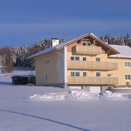 Appartement Liebevoll Eingerichtete In